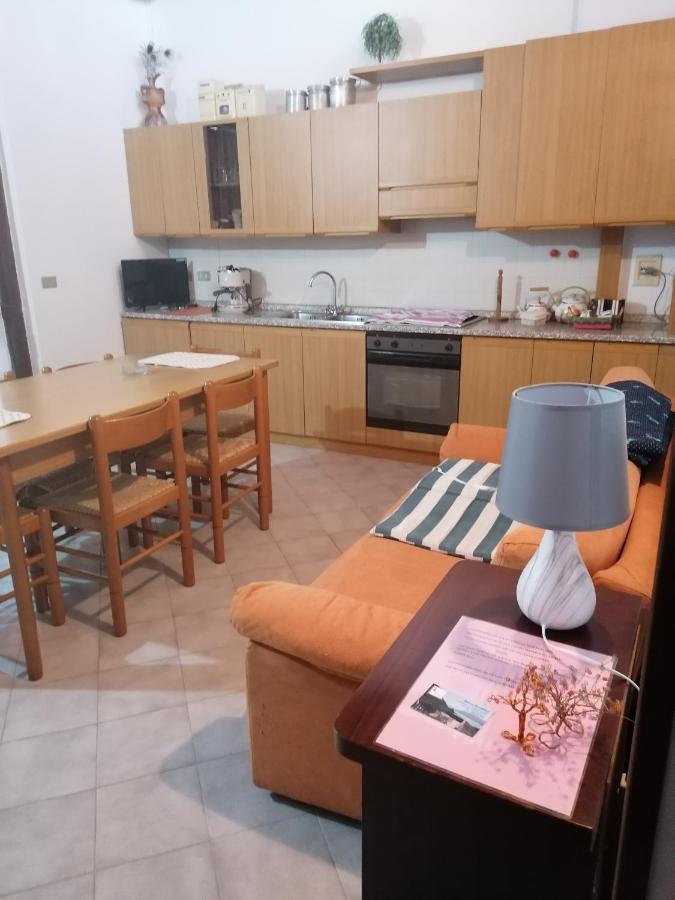 Casa Vacanze 'La Piazza' Villa Zone Ngoại thất bức ảnh