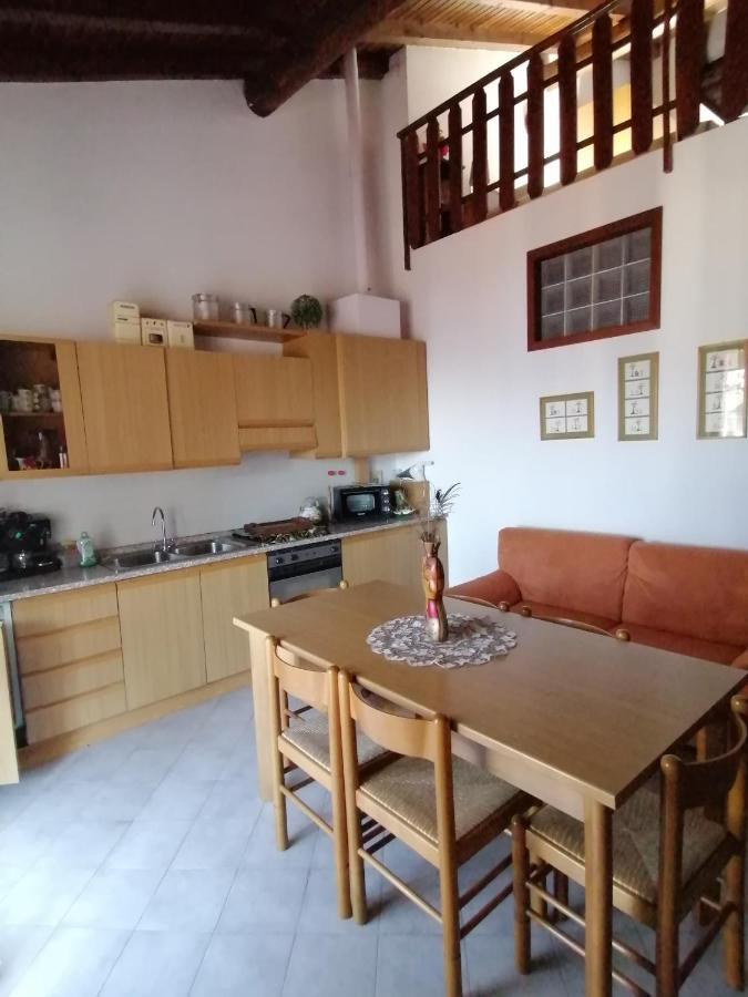 Casa Vacanze 'La Piazza' Villa Zone Ngoại thất bức ảnh