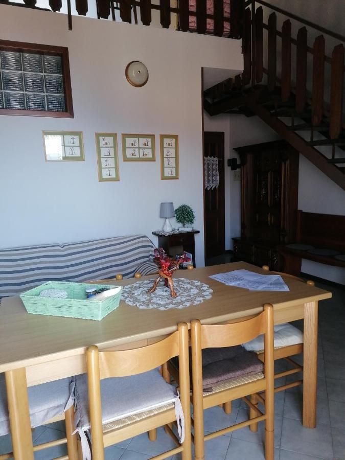 Casa Vacanze 'La Piazza' Villa Zone Ngoại thất bức ảnh